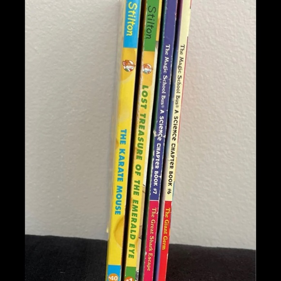 Children’s Books (Lot of 4) - Picture 3 of 3